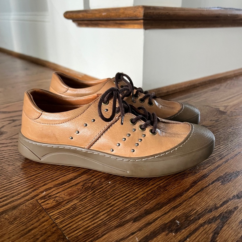 Spring Step Sosa Leather Studded Low Top Sneakers Rubber Toe‎ Cap Sz 38 Gorpcore